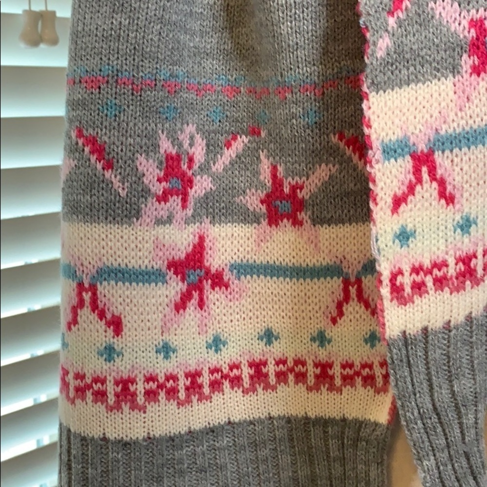 Winter Hat and Scarf Set Grey Pink - Picture 4 of 4